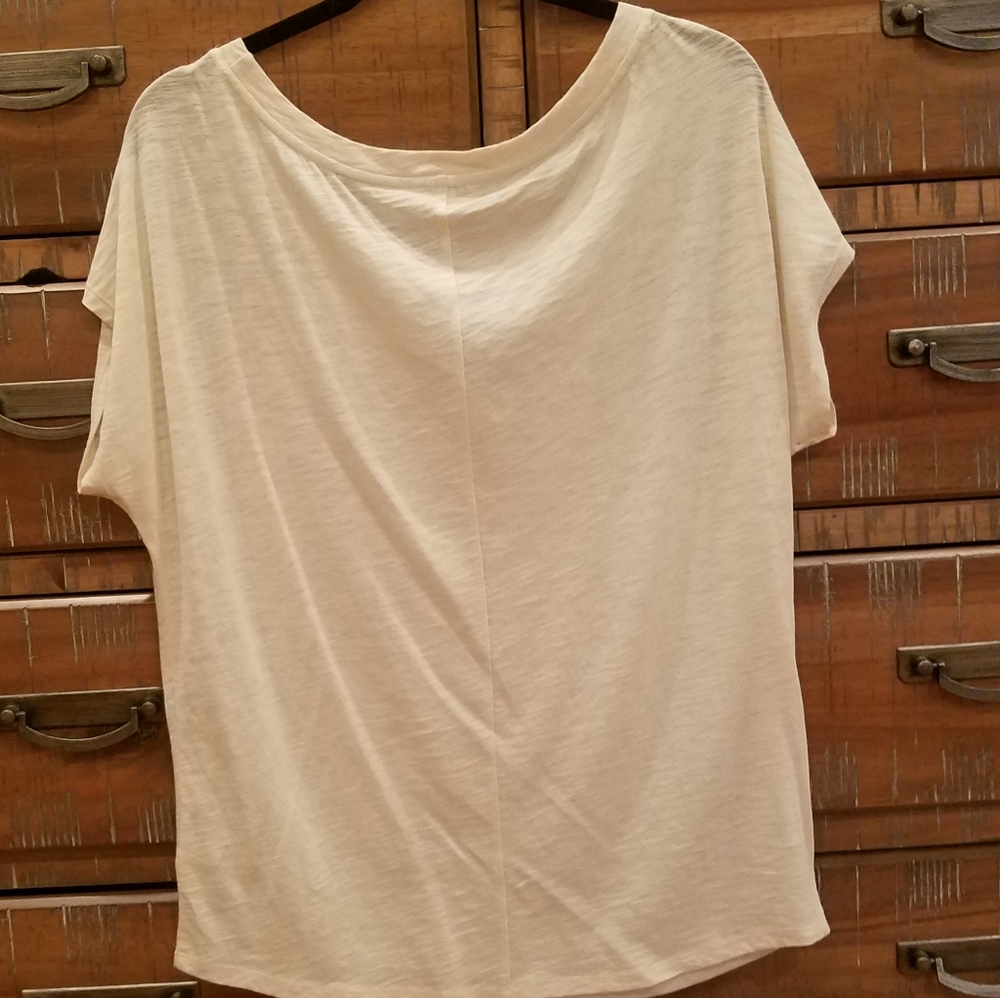 Express Sequin Heart Top - Picture 5 of 6